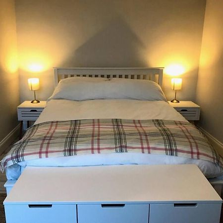 Relax In Style In Edinburghs Buzzing West End Daire Dış mekan fotoğraf